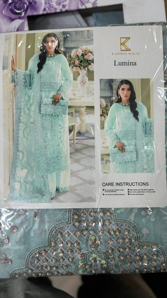 Kanwal Malik Elegant Drezs