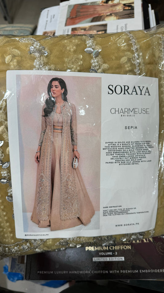 Soraya | Charmeuse